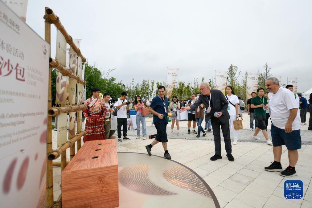 1590巴黎人